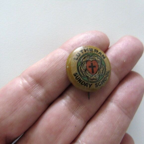 Antique Pin Lutheran Sunday School - Picture 3 of 5